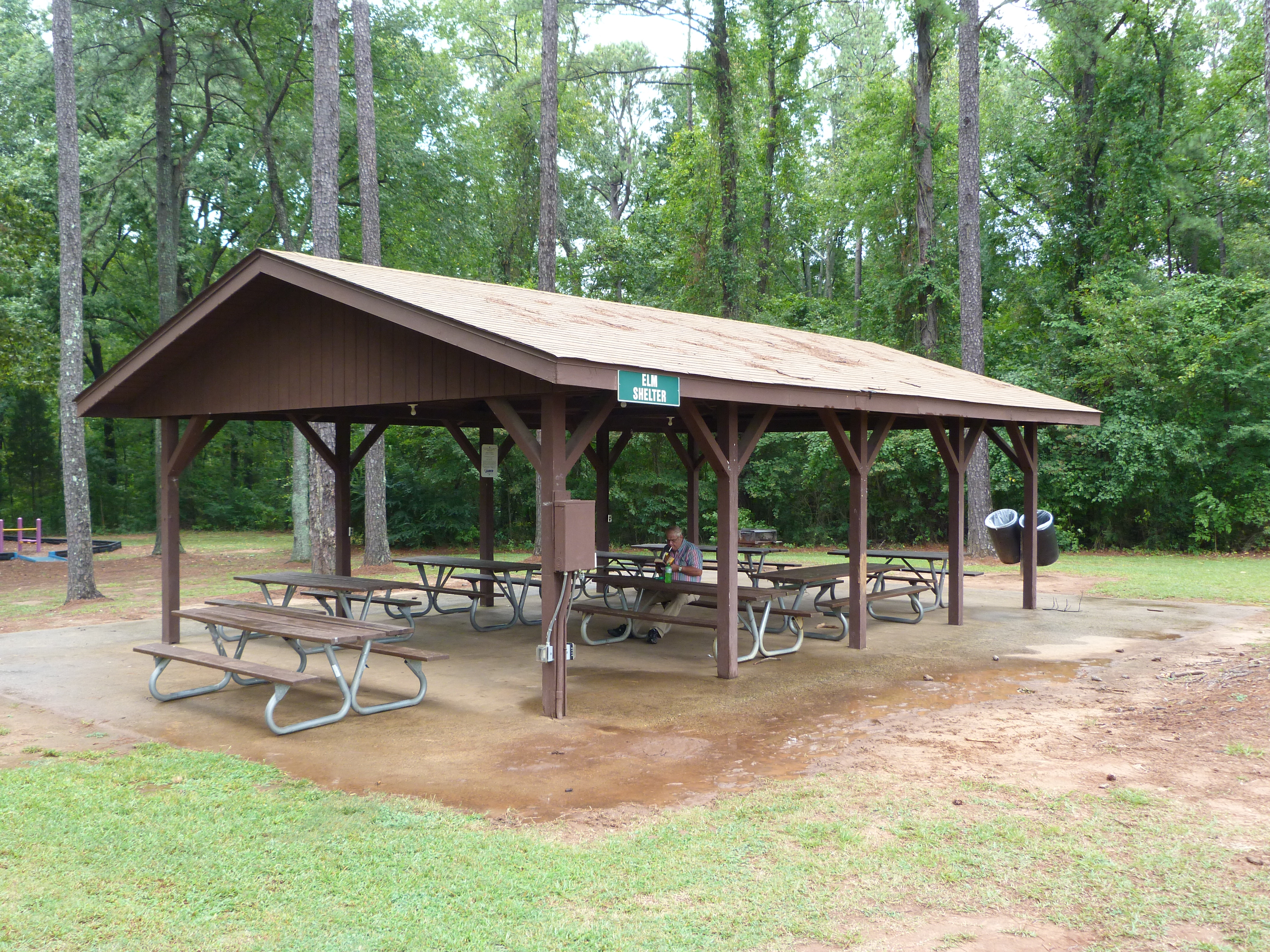 Elm Shelter